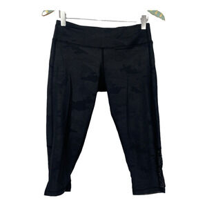 Varley Leggings Medium Womens Capri Cropped Black Camo Mesh Cutouts 26x18